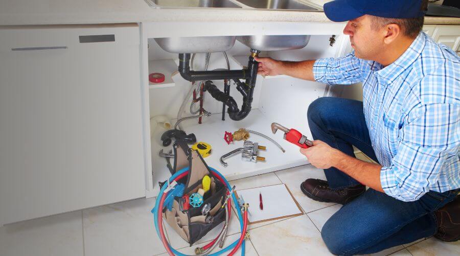Expert burst pipe repair services in San Fernando, CA